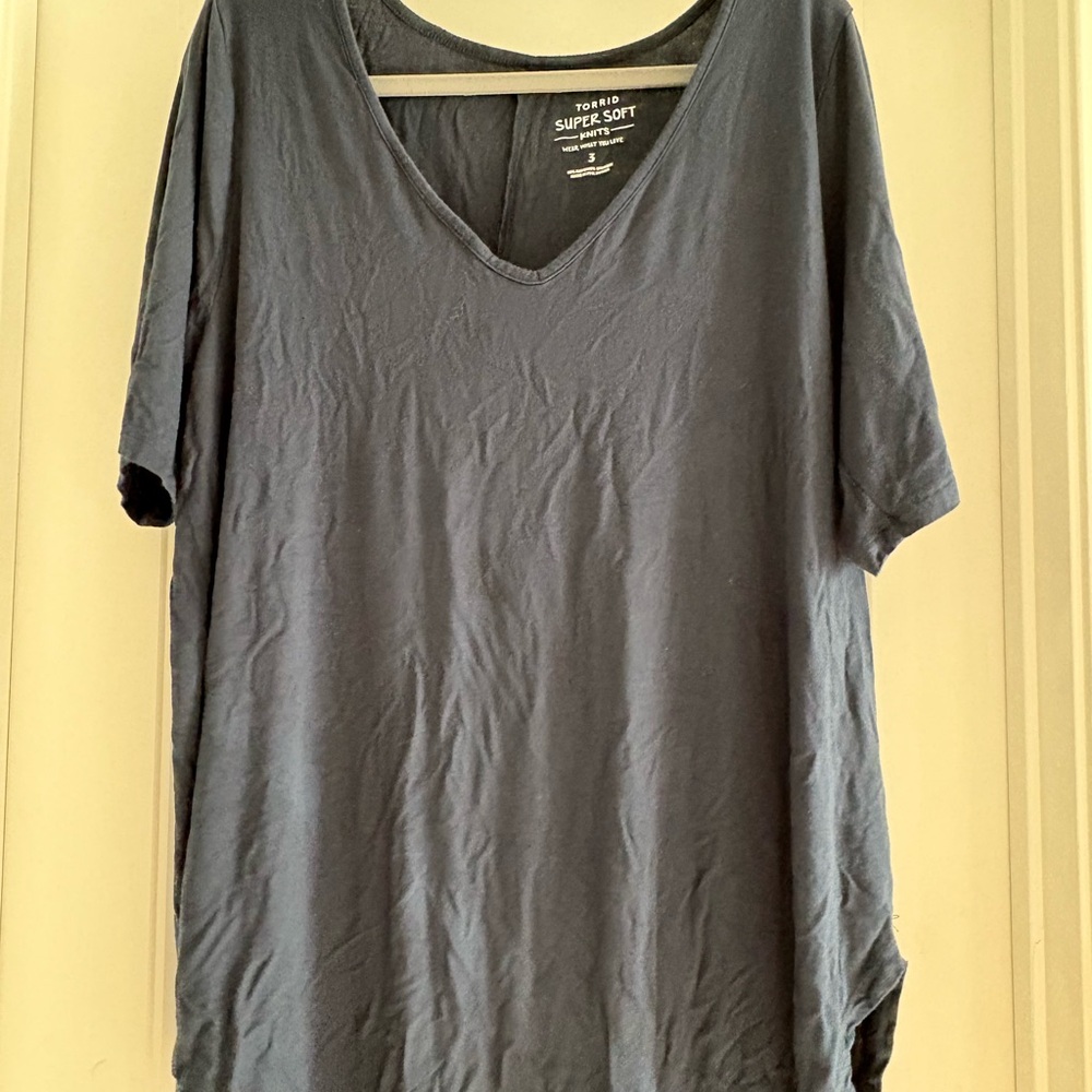 Torrid Super Soft Black V-Neck Tee